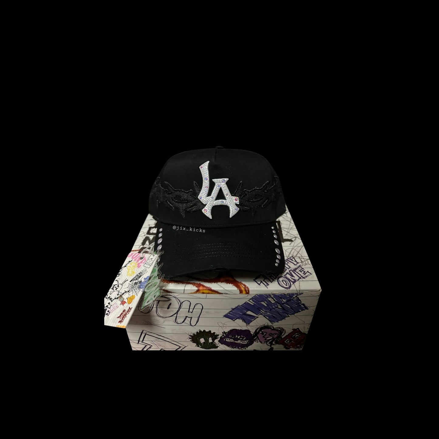 31 Hats: "LA THORNS"